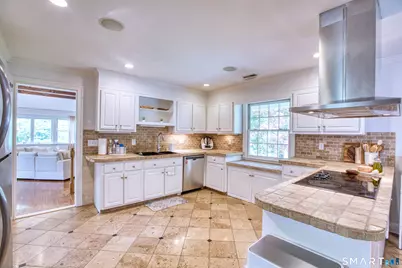 119 Dundee Road, Stamford, CT 06903 - Photo 22