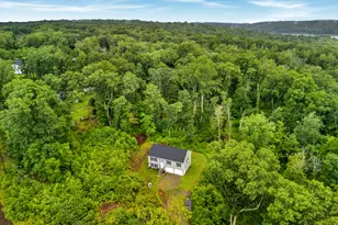 1114 E Lake Rd, Montville, CT 06370 - Photo 4