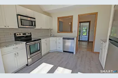 47 Spice Hill Drive, East Hampton, CT 06424 - Photo 12