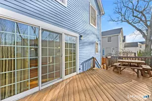 69 George St, Stamford, CT 06902 - Photo 12