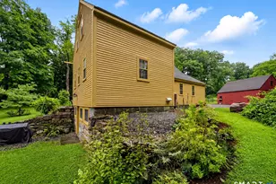 25 Old Turnpike Rd, Mansfield, CT 06268 - Photo 6
