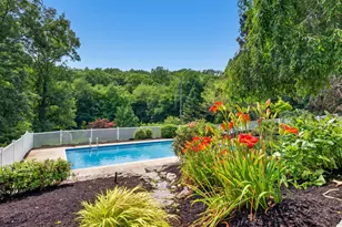 16 Cardinal Rd, East Lyme, CT 06333 - Photo 38