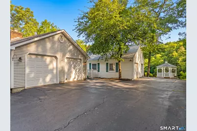 16 Cardinal Road, East Lyme, CT 06333 - Photo 32