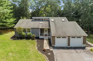184 Bear Path Rd, Hamden, CT 06514 - Photo 1