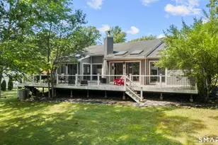 184 Bear Path Rd, Hamden, CT 06514 - Photo 30