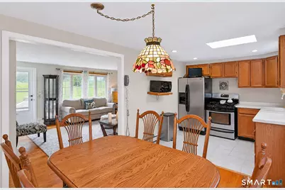 15 Lillian Avenue, New Fairfield, CT 06812 - Photo 8