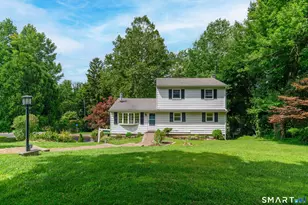 15 Lillian Ave, New Fairfield, CT 06812 - Photo 1