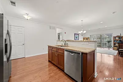 215 Center Meadow Lane #215, Danbury, CT 06810 - Photo 4