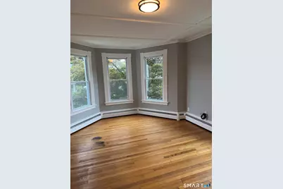 275 Wakelee Avenue, Ansonia, CT 06401 - Photo 10