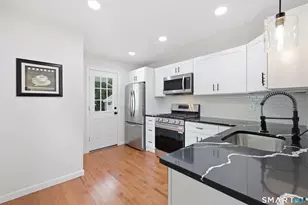 14 Handel Rd, East Hartford, CT 06118 - Photo 10
