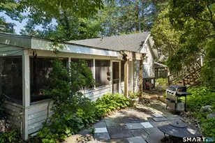 77 Algonquin Trl, Newtown, CT 06482 - Photo 12