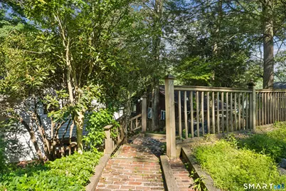 77 Algonquin Trail, Newtown, CT 06482 - Photo 10