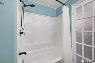 11 Byrne Ct, Farmington, CT 06032 - Photo 24