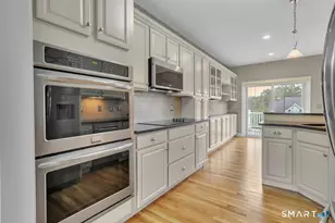 52 Sonoma Ln, Middletown, CT 06457 - Photo 12