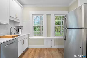 79 Beecher Rd, Woodbridge, CT 06525 - Photo 6