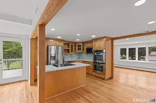 40 Woodside Ln, Plainville, CT 06062 - Photo 12