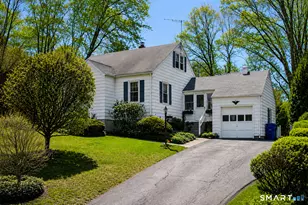 95 Lake Ave, Trumbull, CT 06611 - Photo 1