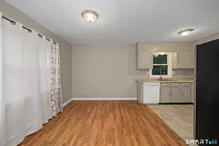 6 Irving Pl, Danbury, CT 06810 - Photo 4