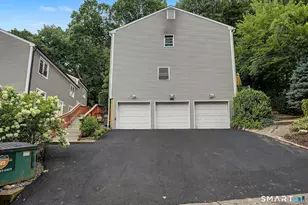 6 Irving Pl, Danbury, CT 06810 - Photo 2
