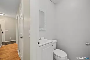 6 Irving Pl, Danbury, CT 06810 - Photo 10