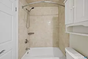 1 Valley Rd, Stamford, CT 06902 - Photo 12