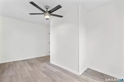 168 Derby Avenue, Derby, CT 06418 - Photo 18