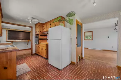 20 Sander Street, New London, CT 06320 - Photo 10