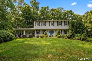 98 Pond View Cir, Guilford, CT 06437 - Photo 2