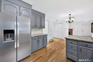 18 Old Parish Dr, South Windsor, CT 06074 - Photo 10