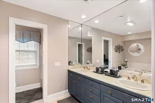 89 W Bank Ln, Stamford, CT 06902 - Photo 18