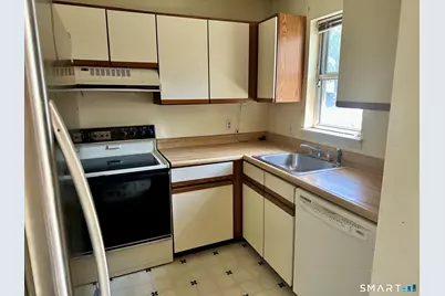 181 Sherbrooke Street #12, Bristol, CT 06010 - Photo 12