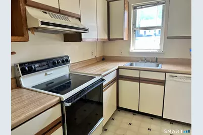 181 Sherbrooke Street #12, Bristol, CT 06010 - Photo 14