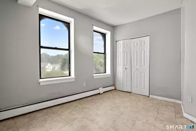 493 Meadow Street, Waterbury, CT 06702 - Photo 10