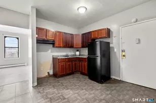 493 Meadow St, Waterbury, CT 06702 - Photo 6