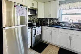 21 Whitman St, New Britain, CT 06051 - Photo 6