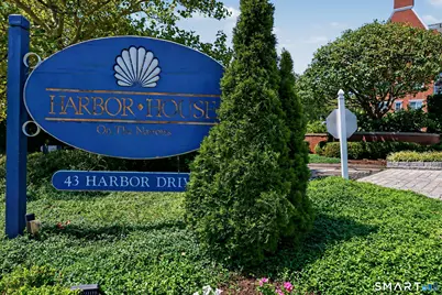 43 Harbor Drive #101, Stamford, CT 06902 - Photo 2