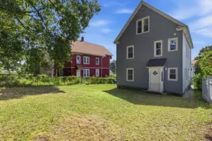 35 Moore Ave, New London, CT 06320 - Photo 32