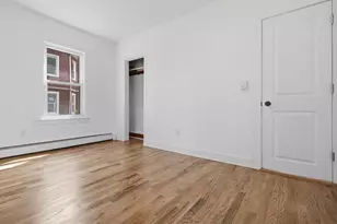 35 Moore Ave, New London, CT 06320 - Photo 18