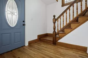 35 Moore Ave, New London, CT 06320 - Photo 2