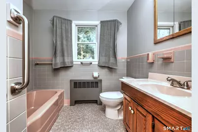 215 North Street, Milford, CT 06461 - Photo 18