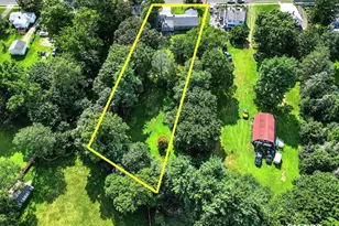 215 North St, Milford, CT 06461 - Photo 2