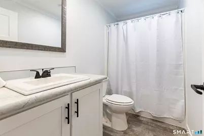67 Middle Road, Enfield, CT 06082 - Photo 22