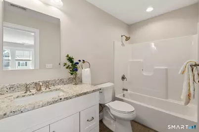 11 Village Crossing #11, East Lyme, CT 06357 - Photo 24