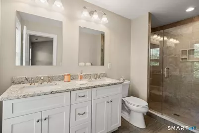 11 Village Crossing #11, East Lyme, CT 06357 - Photo 20