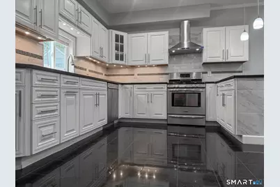 4 Newfield Street #1st Floor, Norwalk, CT 06850 - Photo 2