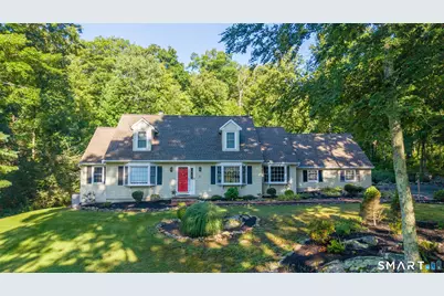 2 Banquo Brae Road, Brookfield, CT 06804 - Photo 1
