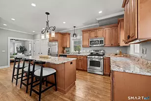 72 Palmer Ave, Stamford, CT 06902 - Photo 12