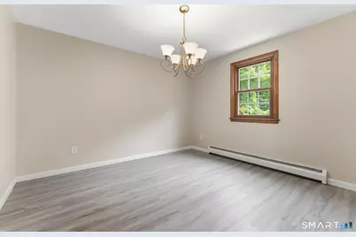 75 Grissom Road, Manchester, CT 06042 - Photo 6