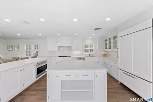61 5 Mile River Rd, Darien, CT 06820 - Photo 20