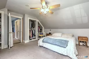 409 Dogburn Ln, Orange, CT 06477 - Photo 30